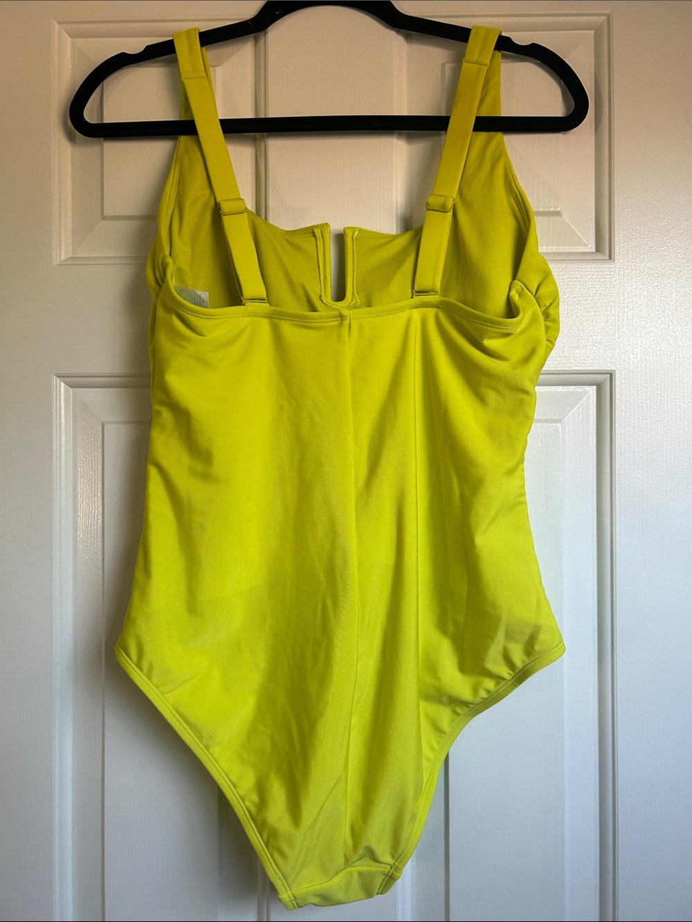 NWT L Women’s One-Piece Swimsuit in Neon Yellow - Picture 2 of 4